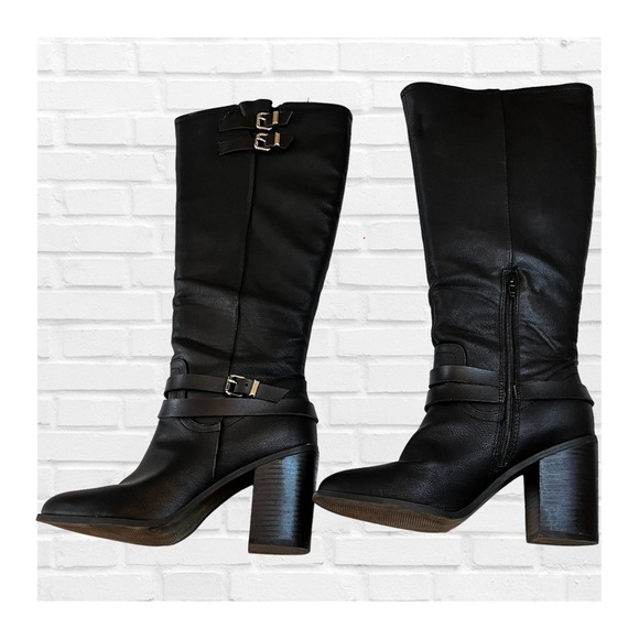 Steve Madden Edrea Black Knee High Boots Harness Buckle Side Zip Size 10 - Picture 2 of 9